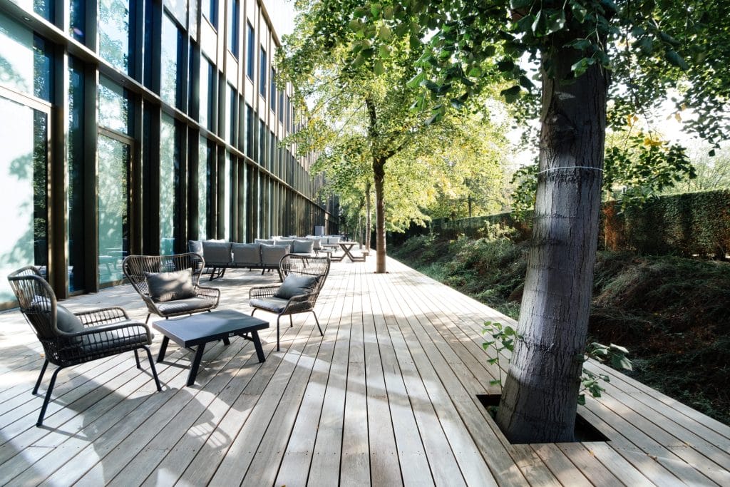 Outdoor relaxation space designed for employee wellness at EDGE Workspaces.