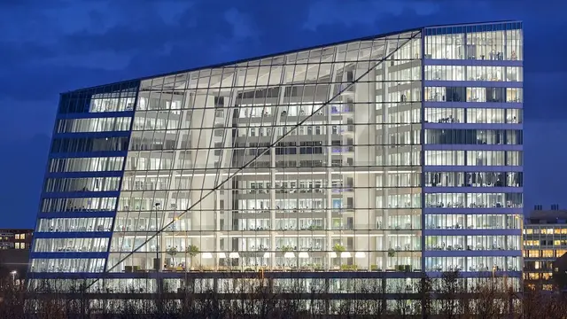 The Edge smart building, milestone of Edge company
