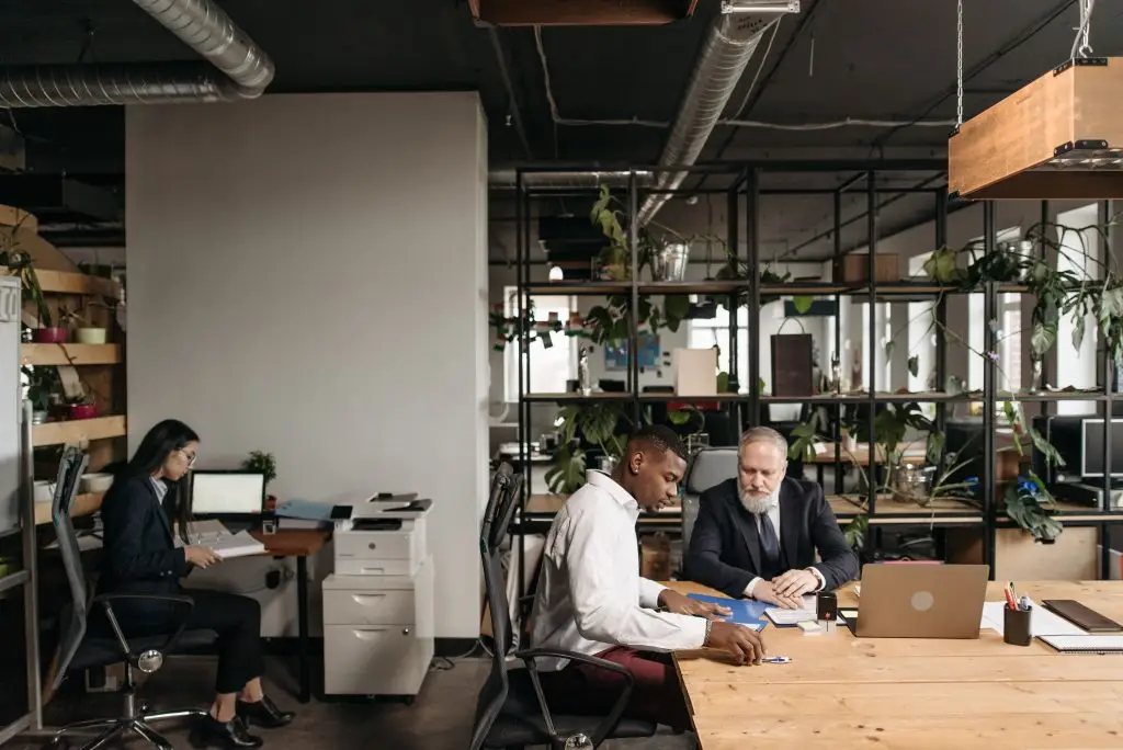 How Hybrid Work Is Reshaping Office Space Utilization